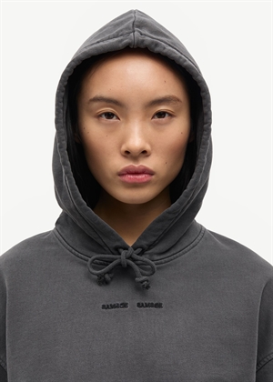 Saseven hoodie 15697 Black Pigment Samsøe 